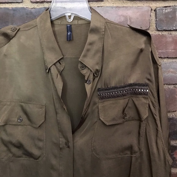 HIGH Everyday Italy Button Up Military Style Shirt Size 10 -28.5” Long -46 Chest - Picture 3 of 7